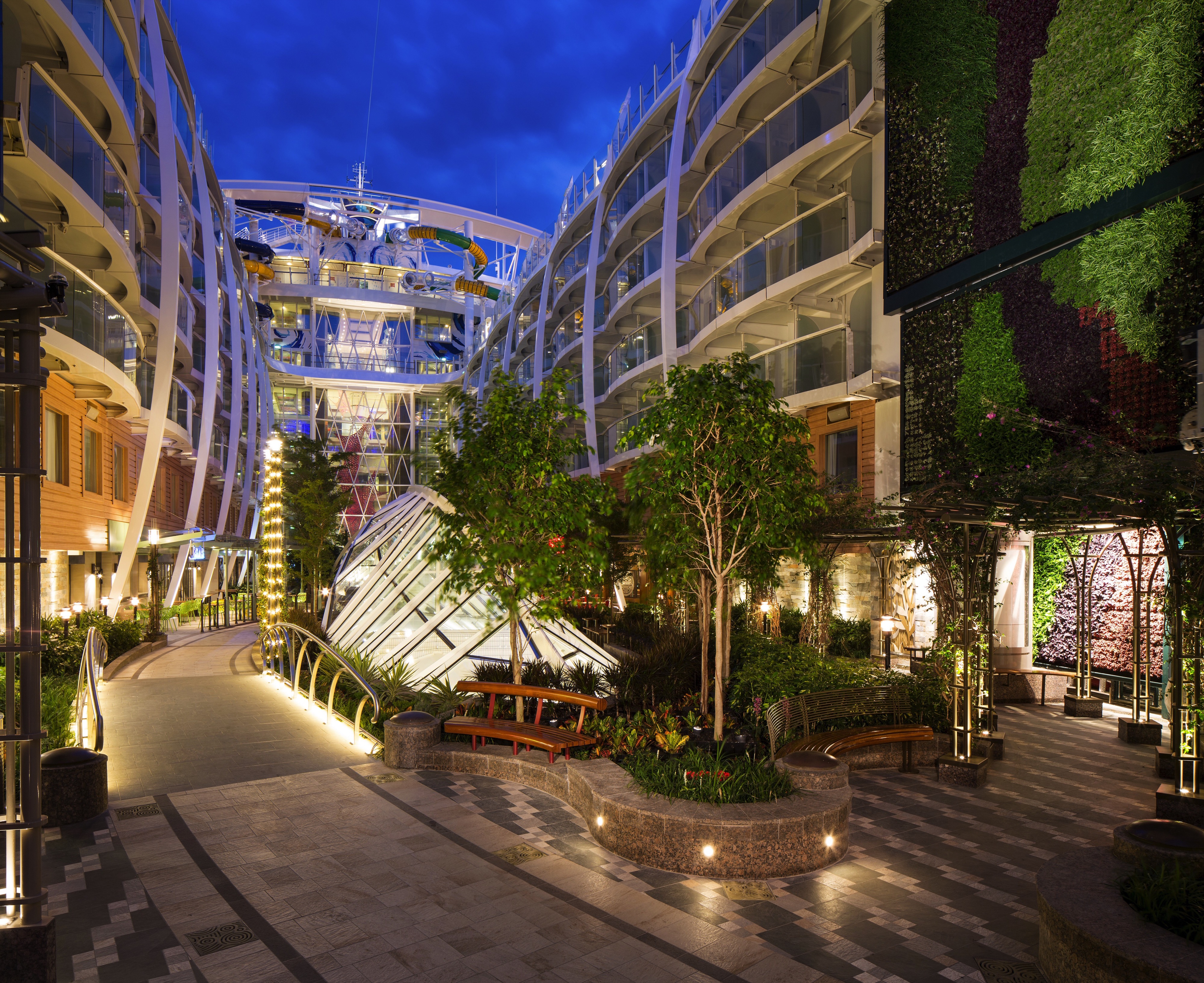 Harmony of the Seas - Central Park